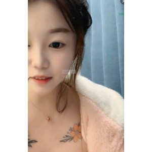 可可baby手机自拍弹力澎湃5.88G