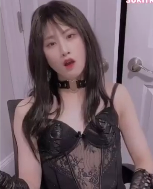 小薰CD伪娘合集22部3.8G超火辣