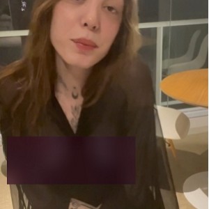 推特Ema伪娘93V合集16G太顶了