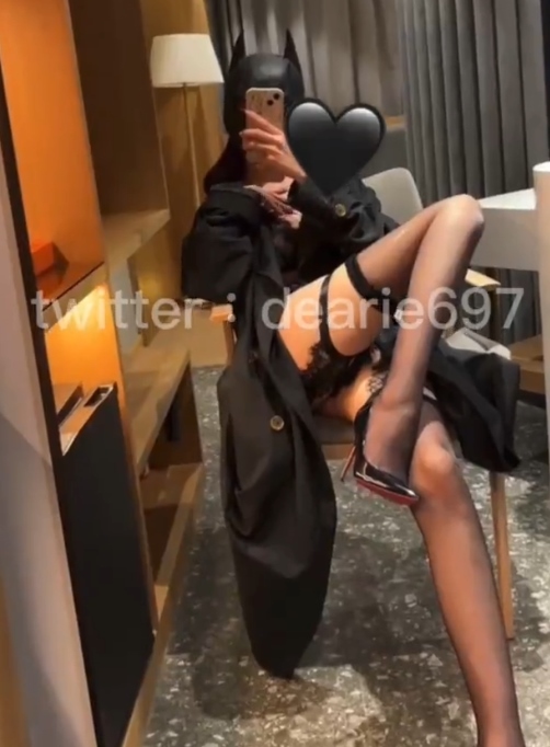 微密圈脸红Dearie私藏视图22.5G127V绝了