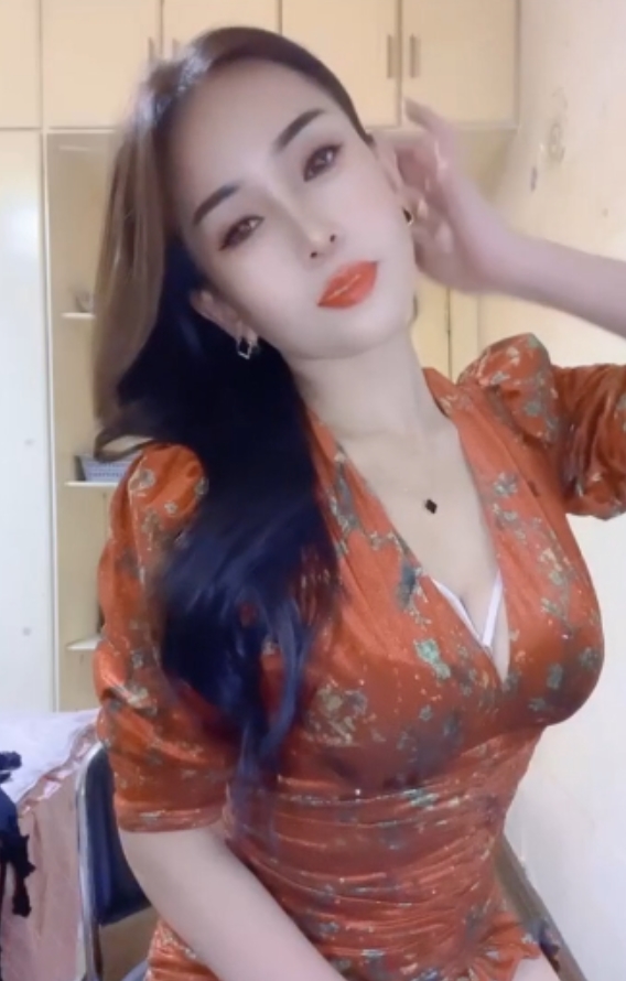 琴姐丝足诱惑103V超顶合集3.05G快手福利