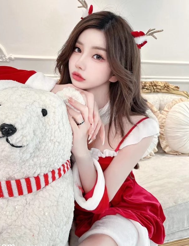 推特刘依依TS福利98V1.62G优质