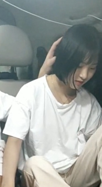 七七樱子深夜闺蜜直播合集49.2g绝版