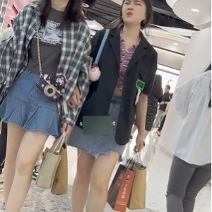 KFC靓女清凉合集88部50G腰臀绝了