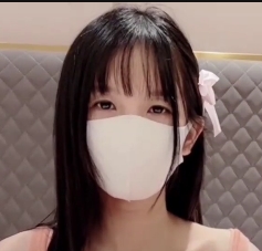 学妹粉色情人娇小身材火力全开1V视频395M太会扭了