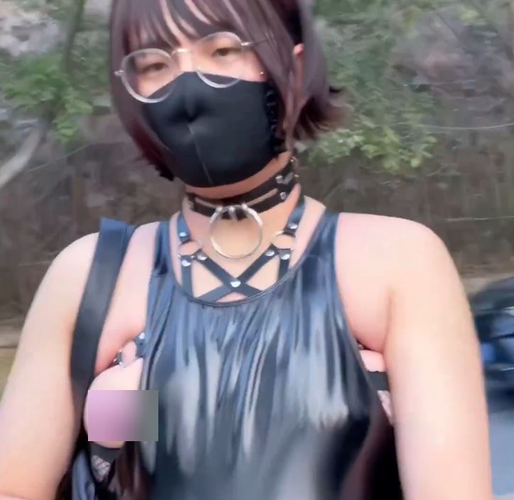 青芒伪娘680M网络极限展示21部高人气合集
