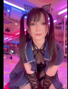 lenfriedom特别号推特私拍1V603M曲线火辣