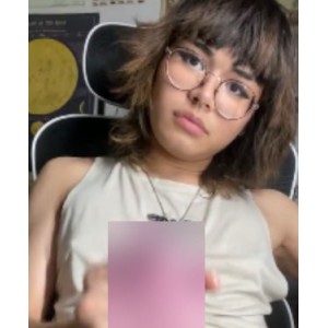 洋马KiyanaVi伪娘自嗨1部296M劲爽个人秀