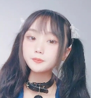 某社区18岁光洁嫩妹项圈短裙服装诱惑自拍1部1.18G青春无敌