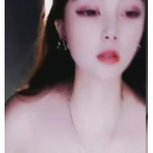 皮卡欣儿私密高清无圣光合集3部110G优质御姐太带感了